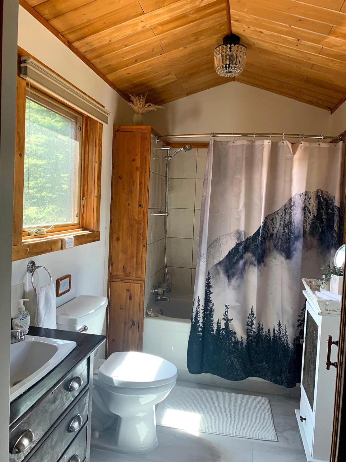 Ambleside Lodge Bed & Breakfast 坎莫尔 外观 照片